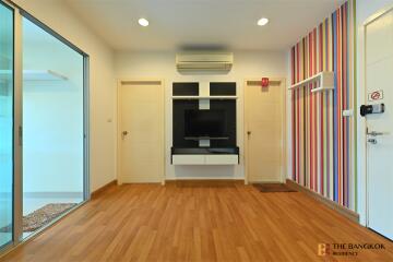 Centric Ratchada-Suthisan MRT Sutthisan 1 Bed 1 Bath  C161114003