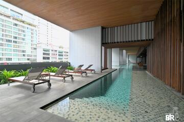 Hyde Sukhumvit 13 BTS NANA 2 Bed 2 Bath  C110215053