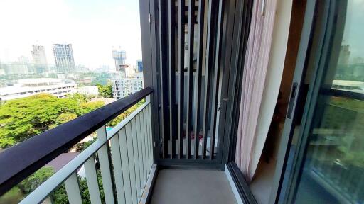 1-Bedroom Condo BTS Ekkamai Sukhumvit 42