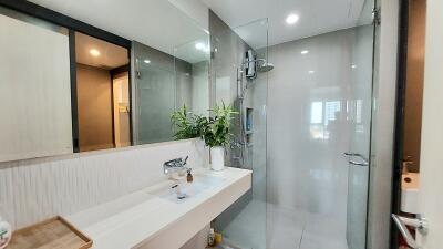 1-Bedroom Condo BTS Ekkamai Sukhumvit 42