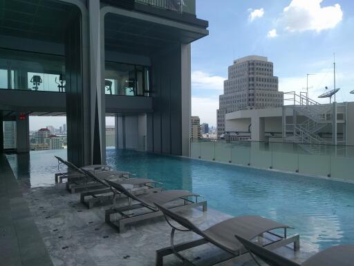 Condo Bangkok CBD Sale