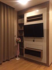 Condo Asoke High Floor