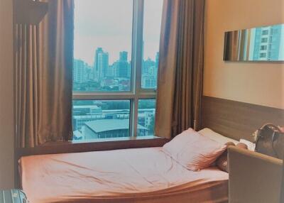 Condo Asoke High Floor