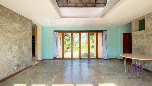 3 Bedroom House for Sale. Large land of 2 Rai 2 Ngan 38 wah. Paphai, Sansai ,Chiang Mai