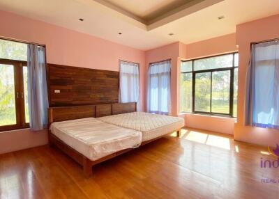 3 Bedroom House for Rent. Large land of 2 Rai 2 Ngan 38 wah. Paphai, Sansai ,Chiang Mai