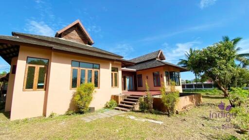 3 Bedroom House for Sale. Large land of 2 Rai 2 Ngan 38 wah. Paphai, Sansai ,Chiang Mai