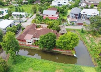 Grand 6 bedroom pool villa for sale in a great neighbourhood, Lanna Ville, near Meechok Plaza,  Sanphisuea, Muang ,Chiang Mai