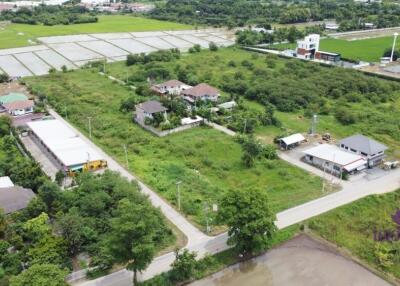 Land for sale 3 rai 60 wah. Prime location in, Sankamphaeng, Chiang Mai. Suitable for property development.