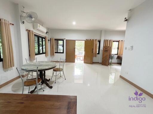 This lovely single storey home ,3 bedroom on 1 rai land in a semi rural area in San Kamphaeng, Chiang Mai