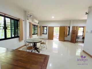 This lovely single storey home ,3 bedroom on 1 rai land in a semi rural area in San Kamphaeng, Chiang Mai