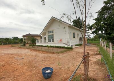 Cute 2 bedroom house for rent. Peaceful and quiet location in Doi Saket countryside, Chiang Mai