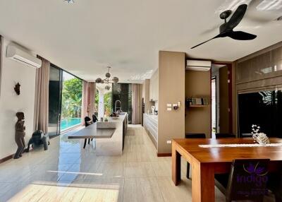 Luxury Custom-Built Pool Villa with 5 bedroom private swimming pool For Sale at Flora Ville, Chiang Mai