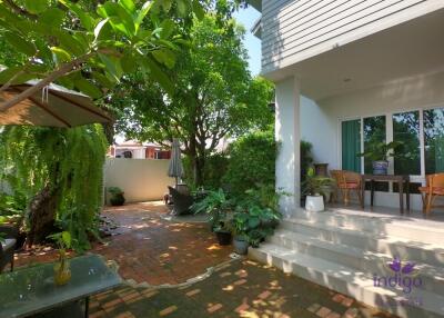 House for sale 5 bedroom near Meechock Plaza, Nongchom,Sansai,Chiang Mai