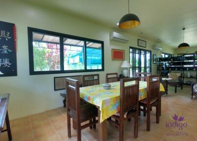 Beautiful two bedroom bungalow set in Doi Saket countryside with lovely ricefield  and mountain view.