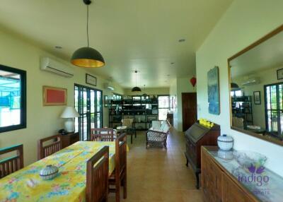 Beautiful two bedroom bungalow set in Doi Saket countryside with lovely ricefield  and mountain view.