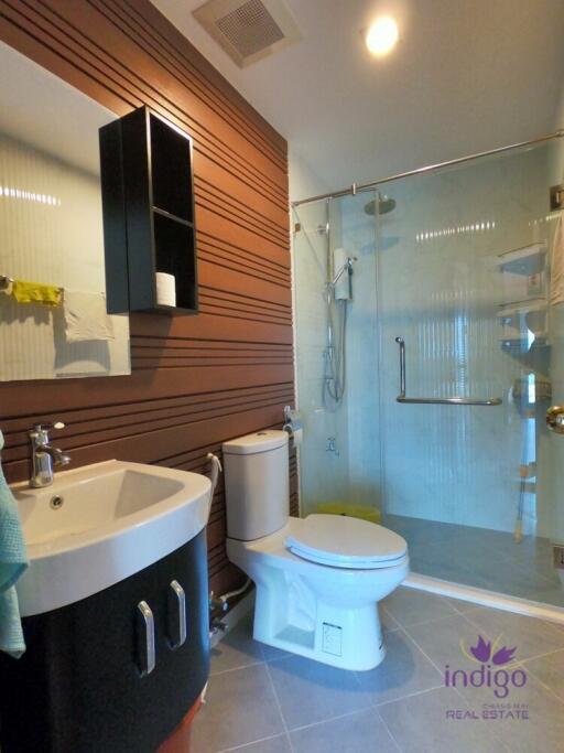 2 bedroom condo for sale at the Benefit condo1 , Sanphisuea, Muang ,Chiang Mai. Near Meechok, NIS.