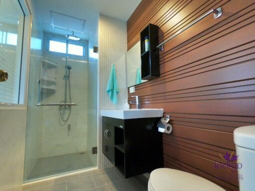 2 bedroom condo for sale at the Benefit condo1 , Sanphisuea, Muang ,Chiang Mai. Near Meechok, NIS.