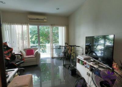 Investment opportunity! Well maintained and spacious studio apartment at Baan Suan Greenery Hill, Chang Phueak,Chiang Mai