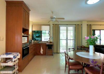 Very peaceful and quiet! Lovely 3 bedroom single storey home with a lovely and shady courtyard. Doi Saket, Chiang Mai.