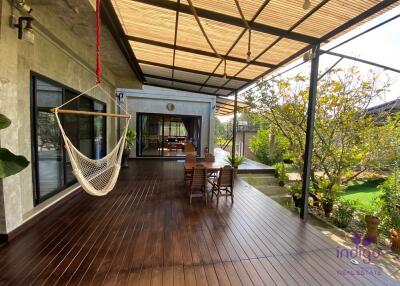 Beautiful property with 2 modern houses on a large plot of land in a semi-rural area in Doi saket, Chiang Mai.