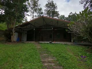 Beautiful Property with 2 houses with wonderful mountain and valley view in Sankampheng, Chiang Mai