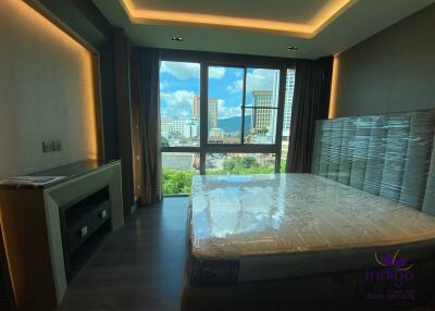 Brand new! Luxury 1 bedroom, beautifully furnished condo in the Night Bazaar Chiang Mai.