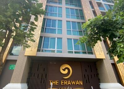 Brand new! Luxury 1 bedroom, beautifully furnished condo in the Night Bazaar Chiang Mai.