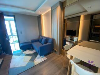 Brand new! Luxury 1 bedroom, beautifully furnished condo in the Night Bazaar Chiang Mai.