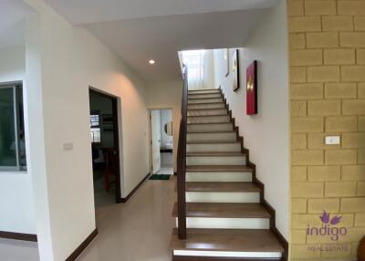 Lovely 3 bedroom well-maintained house in a family friendly community in San Kamphaeng