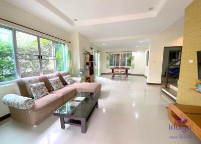 Lovely 3 bedroom well-maintained house in a family friendly community in San Kamphaeng