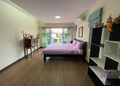 Lovely 3 bedroom well-maintained house in a family friendly community in San Kamphaeng