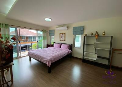 Lovely 3 bedroom well-maintained house in a family friendly community in San Kamphaeng