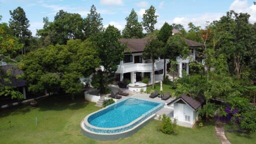 Splendid 5 rai property with an amazing 4 bedroom home, salt water pool and lake Doi Saket Chiangmai