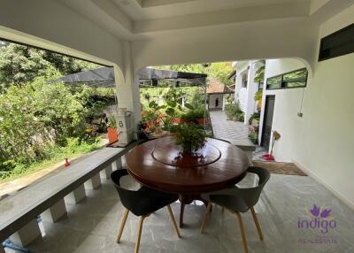 Splendid 5 rai property with an amazing 4 bedroom home, salt water pool and lake Doi Saket Chiangmai