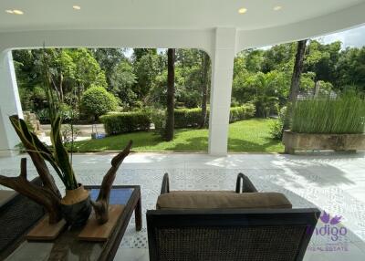 Splendid 5 rai property with an amazing 4 bedroom home, salt water pool and lake Doi Saket Chiangmai