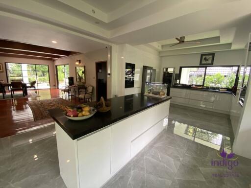 Splendid 5 rai property with an amazing 4 bedroom home, salt water pool and lake Doi Saket Chiangmai