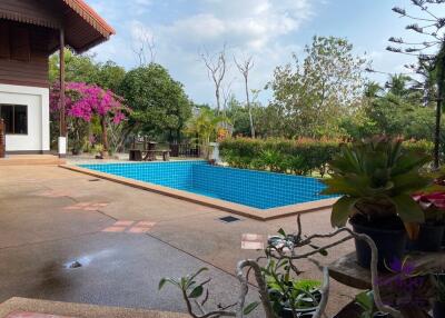 Large property on 4+ rai land for sale 6 bedrooms near Mae Jo University Sansai Chiangmai