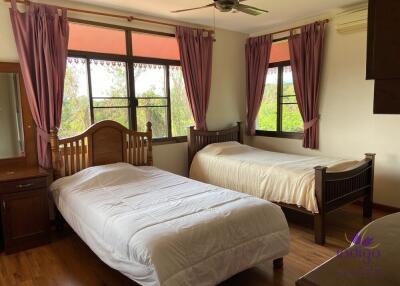 Large property on 4+ rai land for sale 6 bedrooms near Mae Jo University Sansai Chiangmai