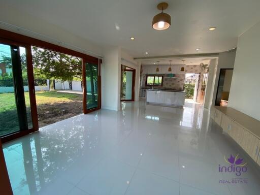 For Sale Lovely home on a large corner plot of 125 wah 4 bedroom 4 Bathroom at Hangdong Chiangmai