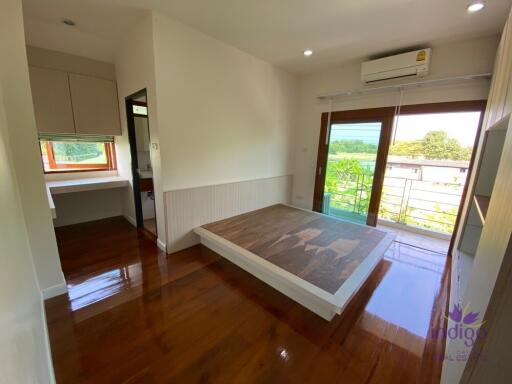 For Sale Lovely home on a large corner plot of 125 wah 4 bedroom 4 Bathroom at Hangdong Chiangmai