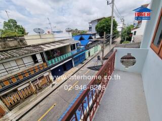 Balcony with street view