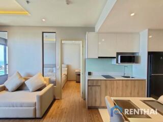 Ready to move in luxury condo in the heart of Pattaya