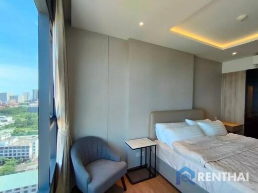 Ready to move in luxury condo in the heart of Pattaya