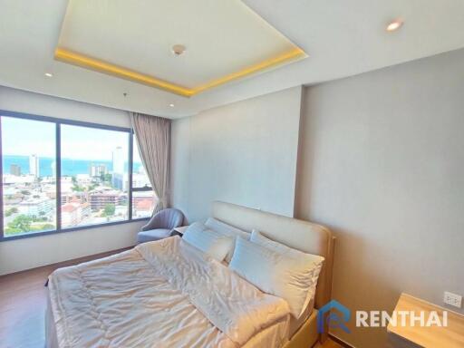 Ready to move in luxury condo in the heart of Pattaya