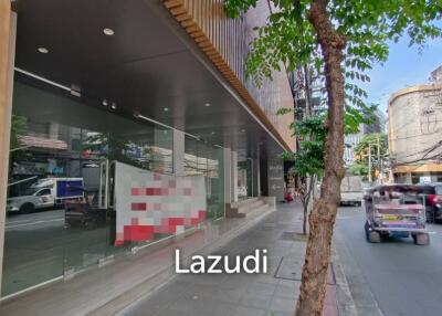 Premium Retail Space for rent in Surawong