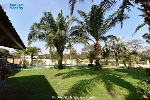 Great Golf Course Villa in Hua Hin at Palm Hills Golf Resort