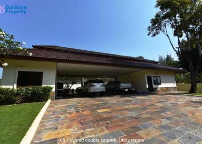 Great Golf Course Villa in Hua Hin at Palm Hills Golf Resort