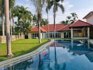 Whispering Palms Pool Villa