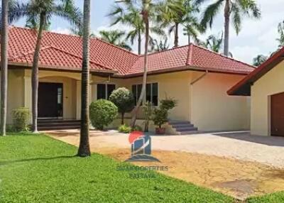 Whispering Palms Pool Villa