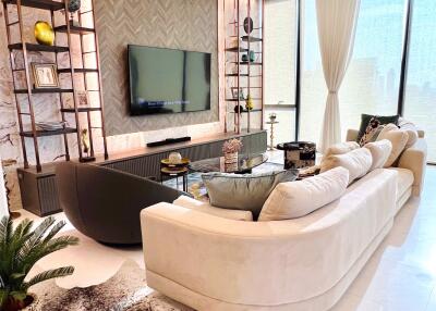 4 bed Condo in The Residences at Sindhorn Kempinski Hotel Bangkok Lumphini Sub District C021028